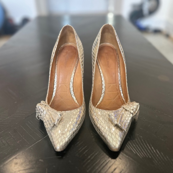 ISABEL MARANT, GOLD METALLIC POPPY PUMP, SIZE 37/ US 7